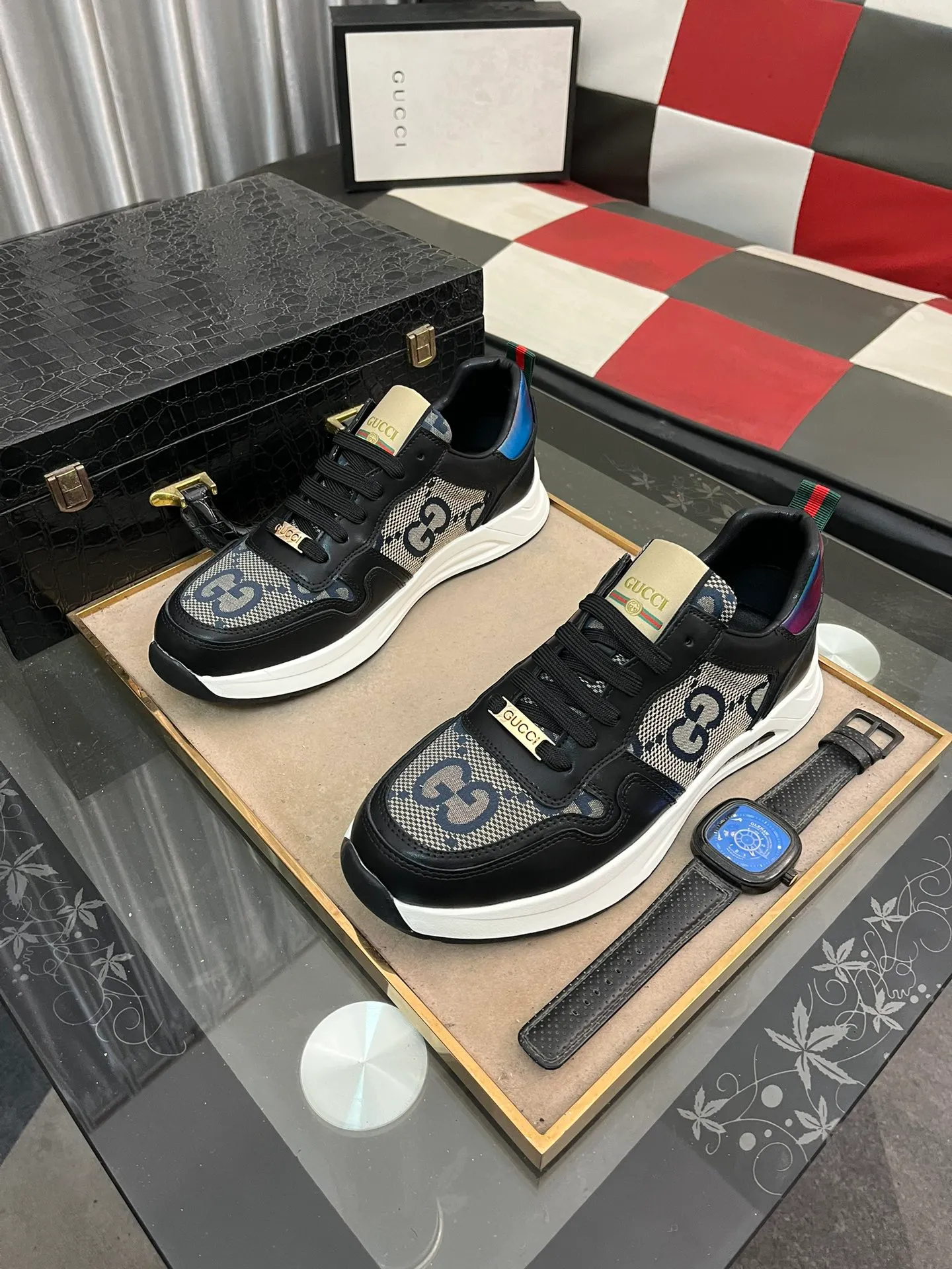 Men's Men's Shoes 💰420 ⌚️⌚️[GUCCI] Gucci men's casual shoes are absolutely popular 🔥The ultimate matching item for trendy men! Irresistible charm of super texture, the main recommendation, the upper is made of high-quality cowhide + breathable fabric, sheepskin feet, wear-resistant rubber sole, noble and elegant! Extremely comfortable🎁🎁You can be as handsome as you want💪 Size: 38-44!
